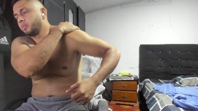 Ryan_xc live cam on Cam4