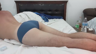 Ryanlochye live cam on Cam4