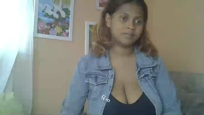 Rywanna live cam on Cam4