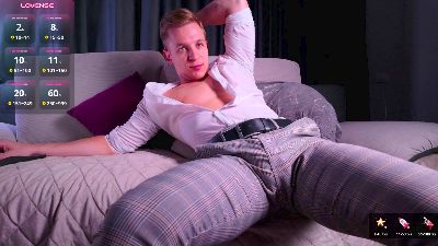 S3Xyes live cam on Cam4