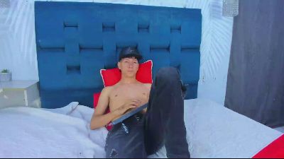 SAMMYHOT_19 live cam on Cam4