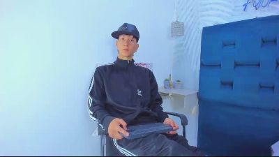 SAMMYHOT_19 live cam on Cam4