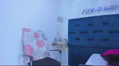 SAMMYHOT_19 live cam on Cam4