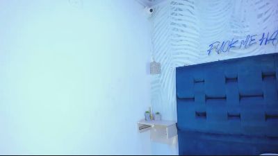 SAMMYHOT_19 live cam on Cam4