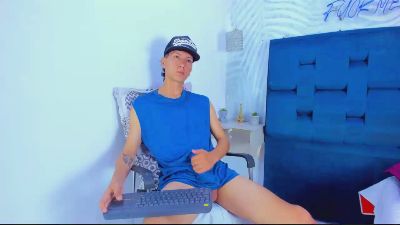 SAMMYHOT_19 live cam on Cam4