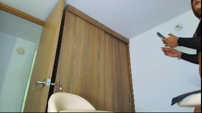 SARA_FOX_TS live cam on Cam4