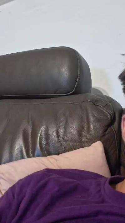 SAUGAR777 live cam on Cam4
