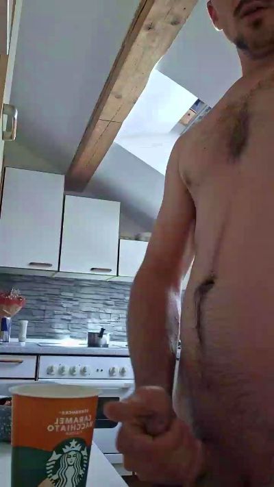 SAUGAR777 live cam on Cam4