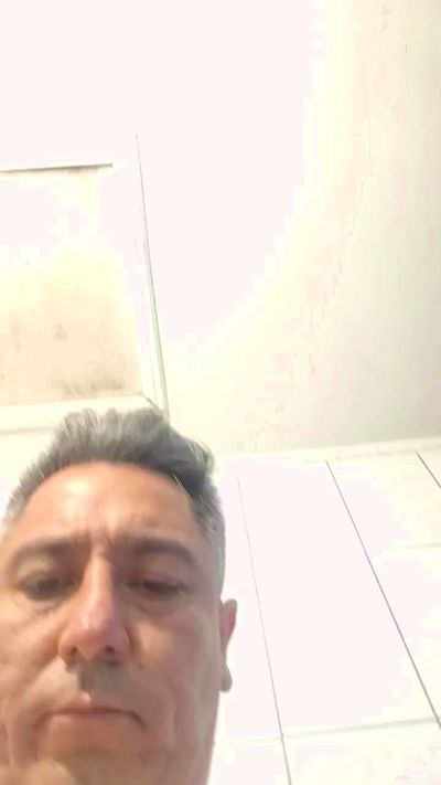 SBMhoT live cam on Cam4