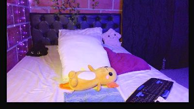SELEENA_01 live cam on Cam4