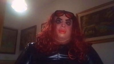 SISSYCARLOTTA live cam on Cam4