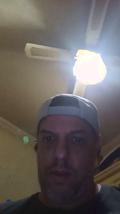 SKATISTASP live cam on Cam4