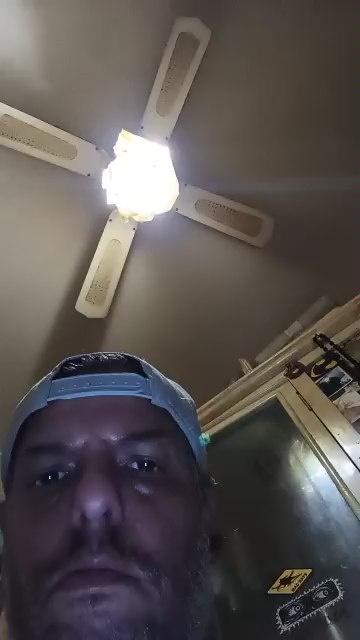 SKATISTASP live cam on Cam4