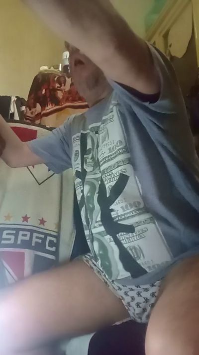 SKATISTASP live cam on Cam4