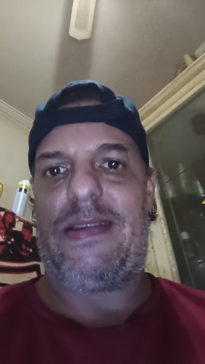 SKATISTASP live cam on Cam4