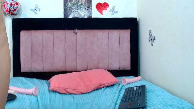 SOFYXS1 live cam on Cam4