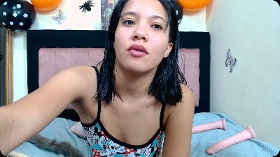 SOFYXS1 live cam on Cam4