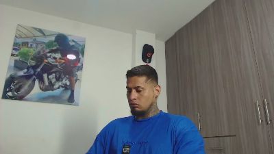 SR_Fuerte live cam on Cam4