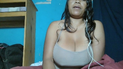 STARBIA live cam on Cam4