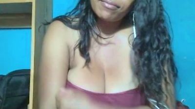 STARBIA live cam on Cam4