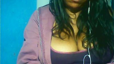 STARBIA live cam on Cam4