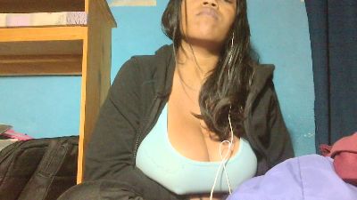 STARBIA live cam on Cam4