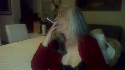 SWEET68 live cam on Cam4