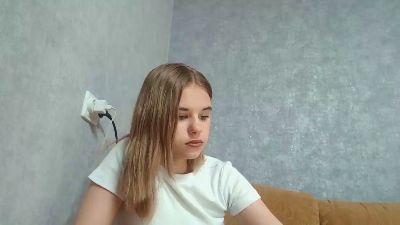 SabinaMachuca live cam on Cam4