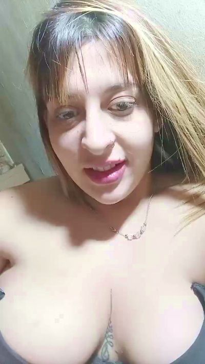 Sabrigarcia live cam on Cam4