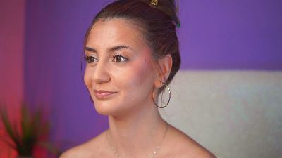 SabrinaHope live cam on Cam4