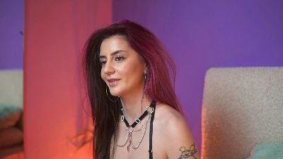 SabrinaHope live cam on Cam4