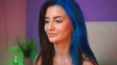 SabrinaHope live cam on Cam4