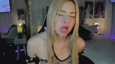 SabrinaOlson live cam on Cam4