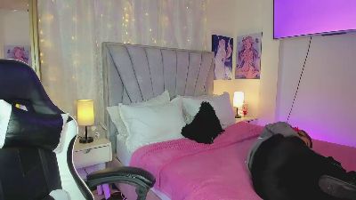 SabrinaOlson live cam on Cam4