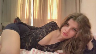 SabrinaPiggott live cam on Cam4