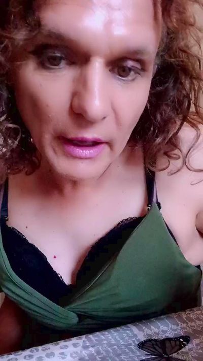 SabrinaTrv live cam on Cam4