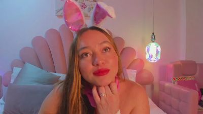 SabrinaVantres live cam on Cam4