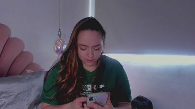 SabrinaVantres live cam on Cam4
