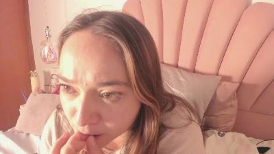 SabrinaVantres live cam on Cam4