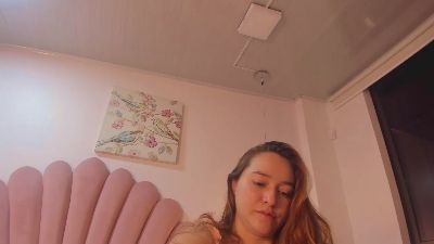 SabrinaVantres live cam on Cam4