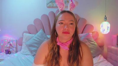 SabrinaVantres live cam on Cam4