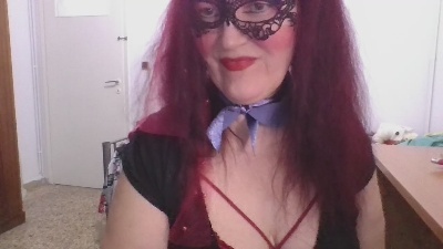 SabrinaXlovess live cam on Cam4