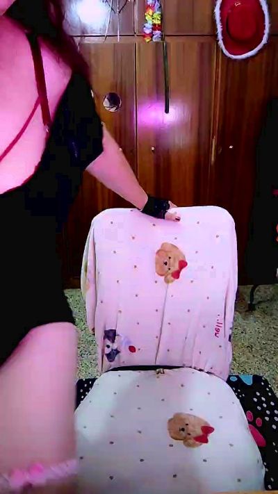 SabrinaXlovess live cam on Cam4