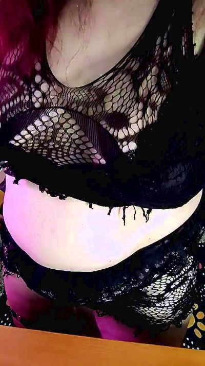 SabrinaXlovess live cam on Cam4