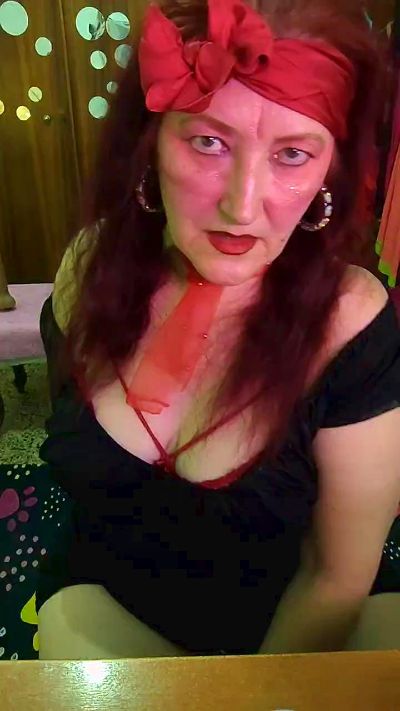 SabrinaXlovess live cam on Cam4