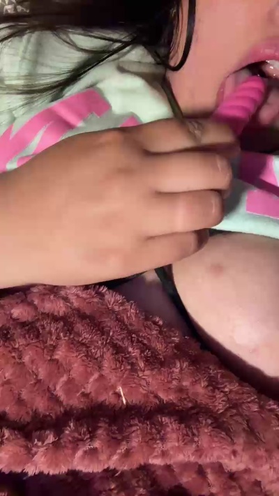 Saddlyqueen live cam on Cam4