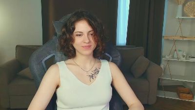 SadyeGuevarra live cam on Cam4