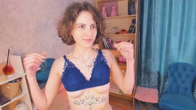 SadyeGuevarra live cam on Cam4