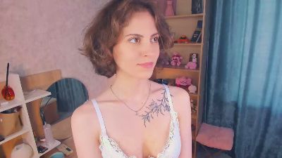 SadyeGuevarra live cam on Cam4