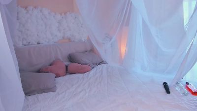 SadyeGuevarra live cam on Cam4